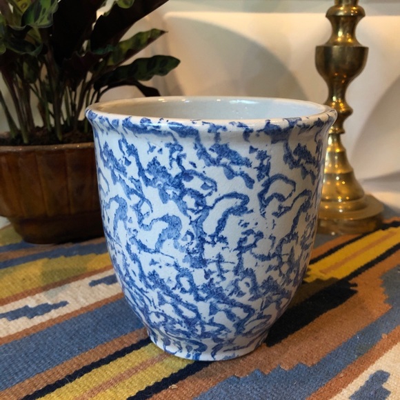 Roseville Kitchen Rrp Co Roseville Ohio Pottery Blue Sponge Ware